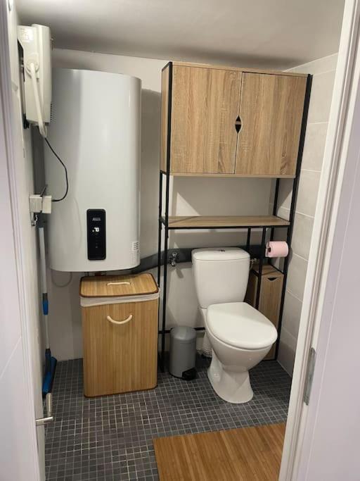 Appartement T1 Renove Gigean Bagian luar foto