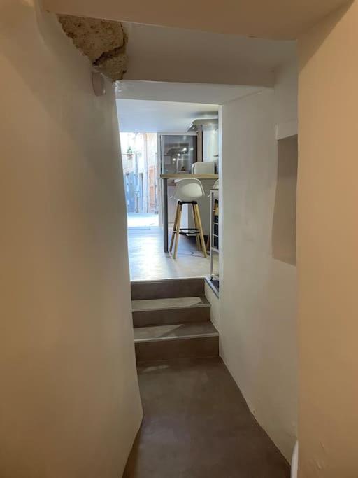 Appartement T1 Renove Gigean Bagian luar foto